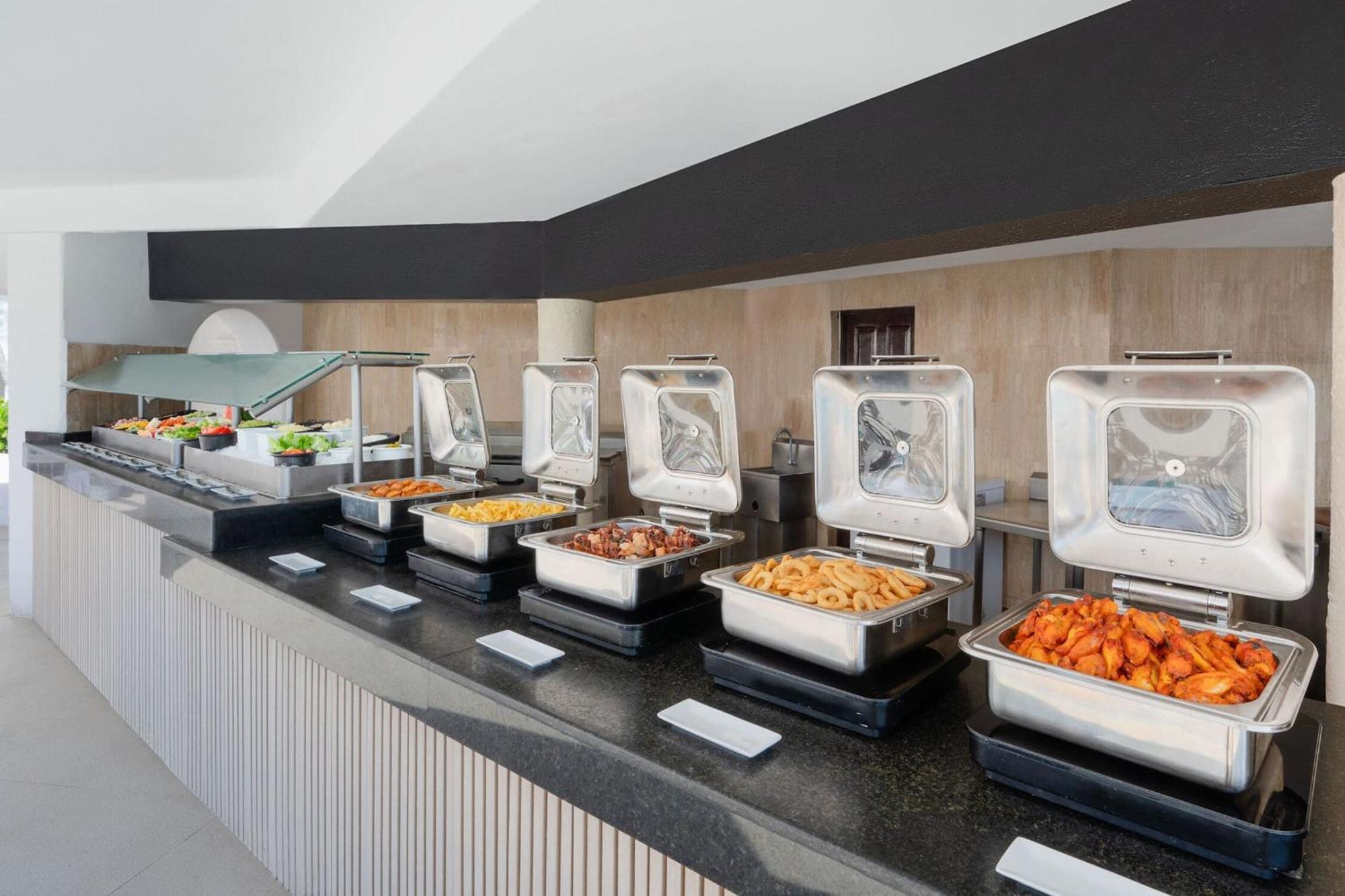 Gr Solaris Caribe Hotel Cancún Kültér fotó